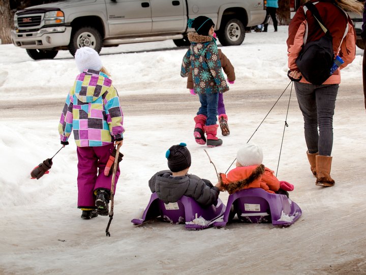 Outdoor family activities in Edmonton Winter