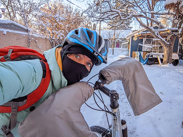 Bike Lanes and Studded Tires Make Winter Cycling a (Cool) Breeze